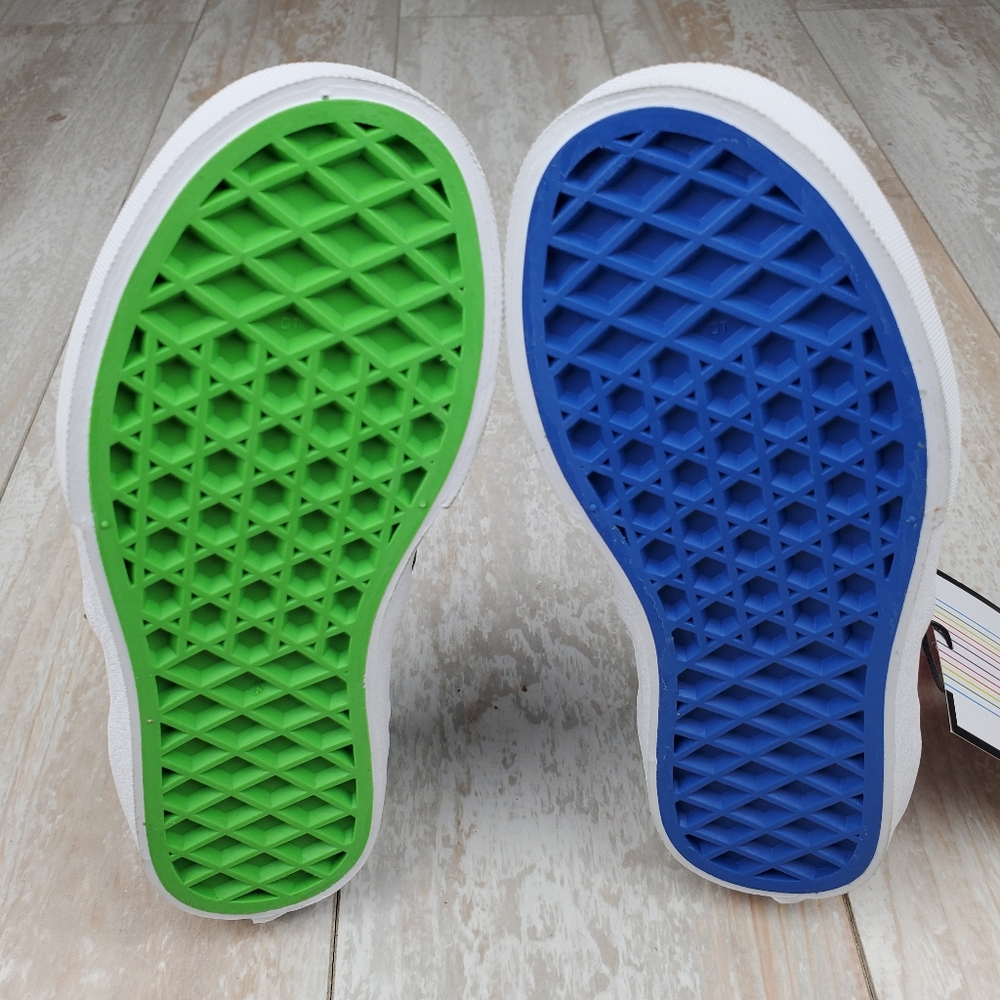 Vans X Flour Shop Classic Slip On - Picture 9 of 10